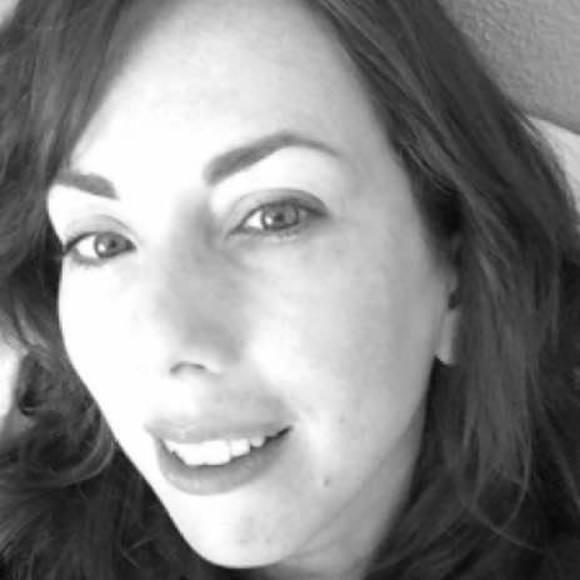 Meet your Posher, Kristen - Picture 1 of 1